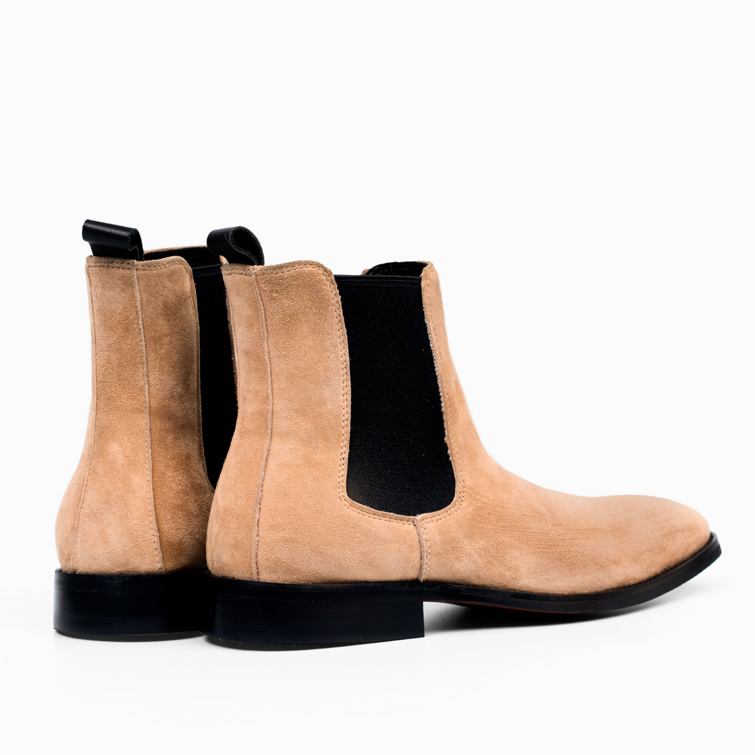 Lightweight sole boots for comfort and long lasting